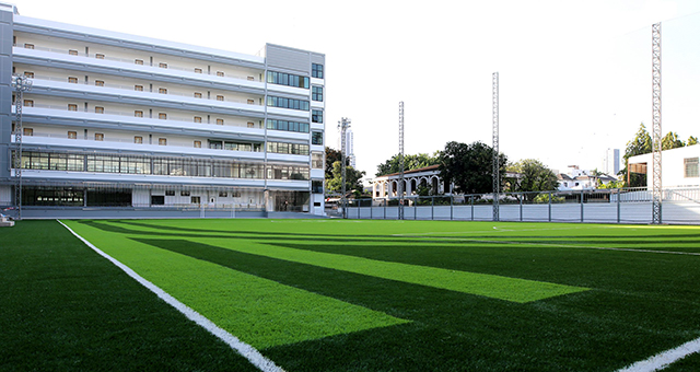 Ekamai International School