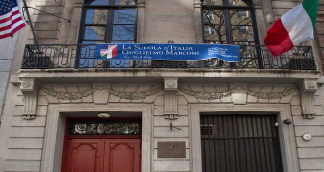 La Scuola d'Italia - Lower School