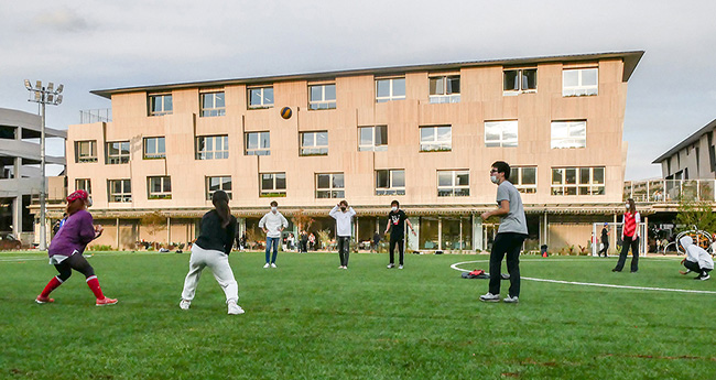Yokohama International School